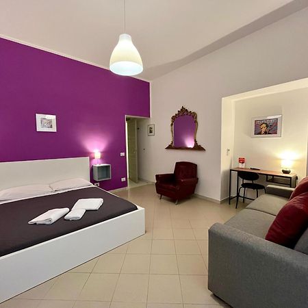 Pop Santa Chiara Bed and Breakfast Napoli Eksteriør billede