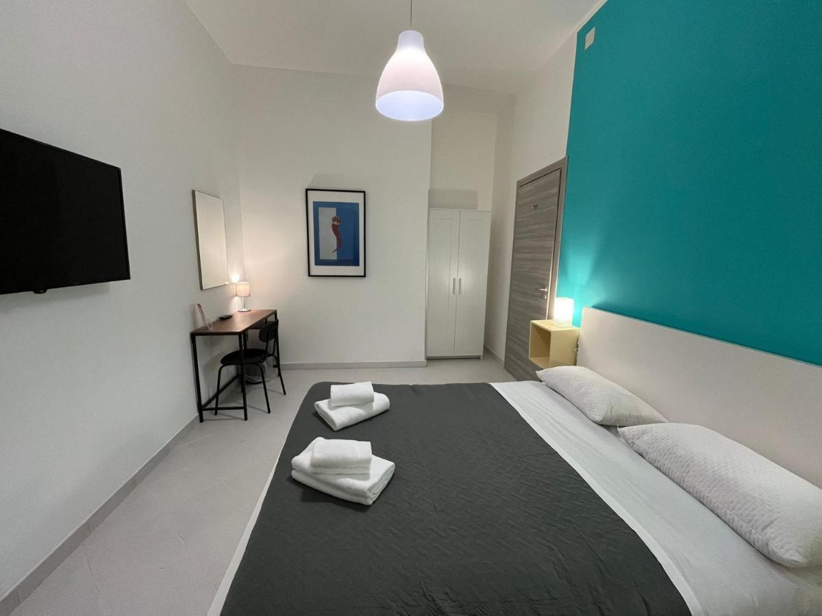 Pop Santa Chiara Bed and Breakfast Napoli Eksteriør billede