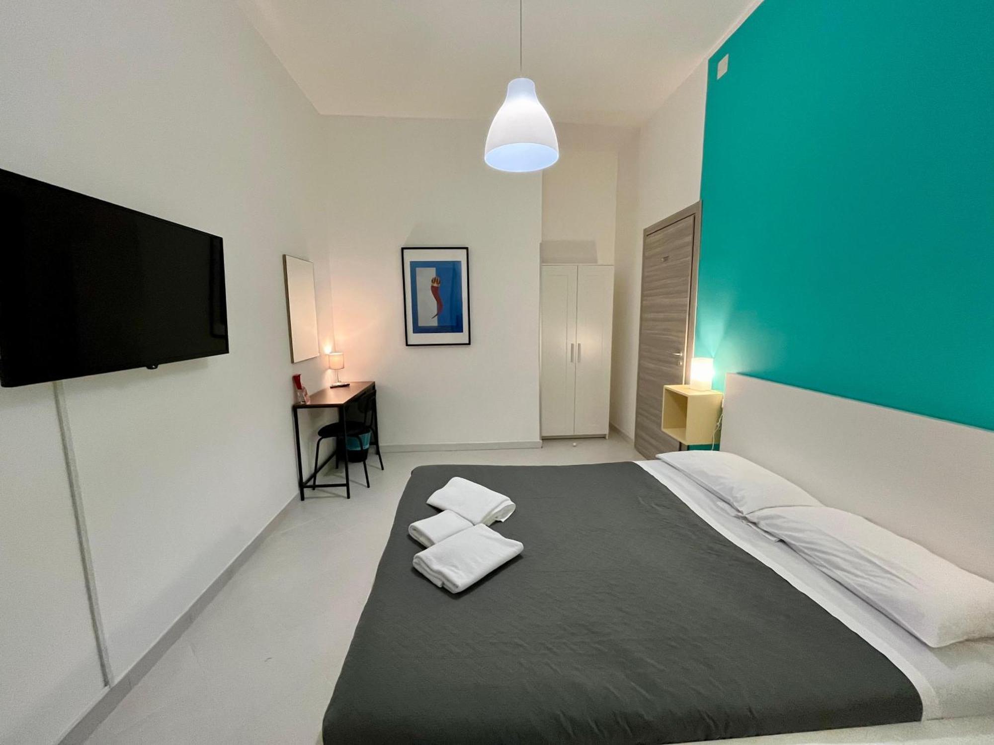 Pop Santa Chiara Bed and Breakfast Napoli Eksteriør billede